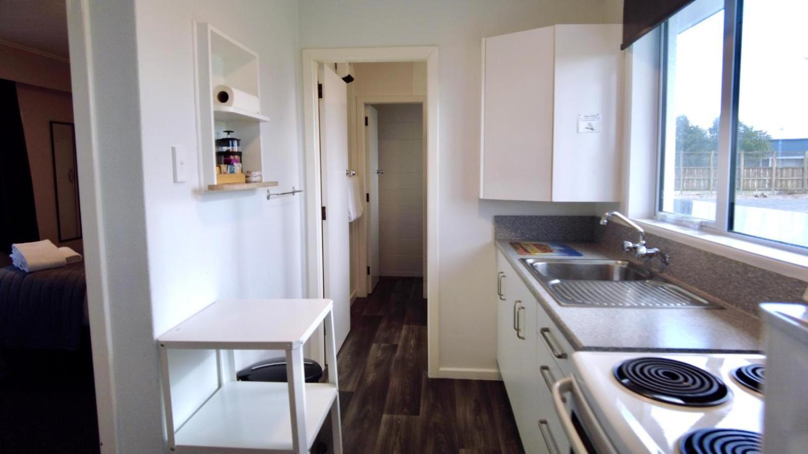 إنفيركارجِِيل 554 Moana Court Motel المظهر الخارجي الصورة