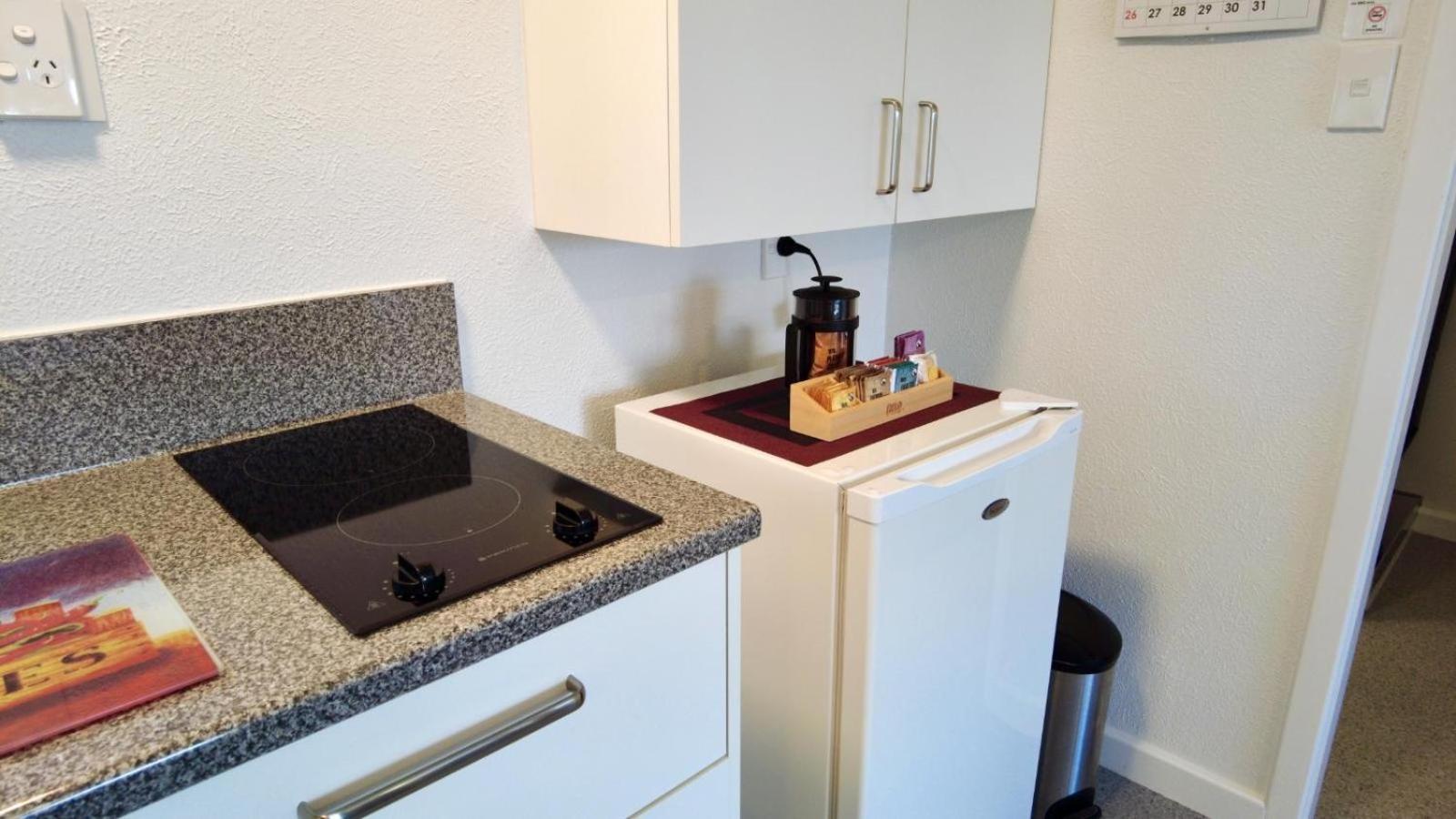 إنفيركارجِِيل 554 Moana Court Motel المظهر الخارجي الصورة